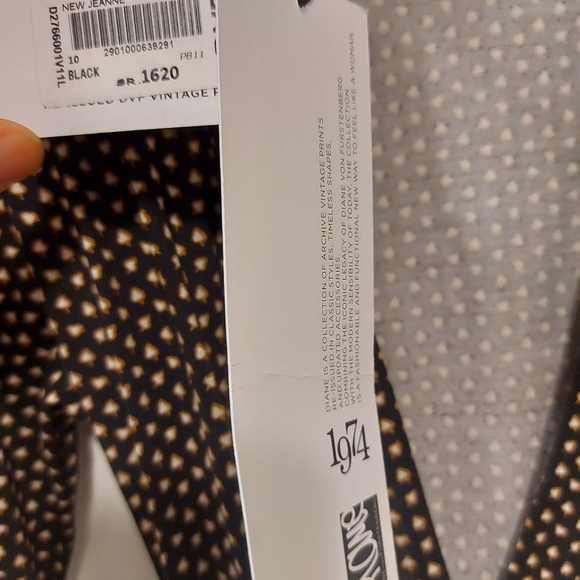 NWT DVF Classic New Jeanne Jersey Wrap Dress - Picture 6 of 6